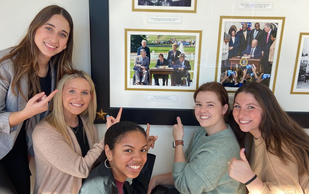 OT Students in The White House