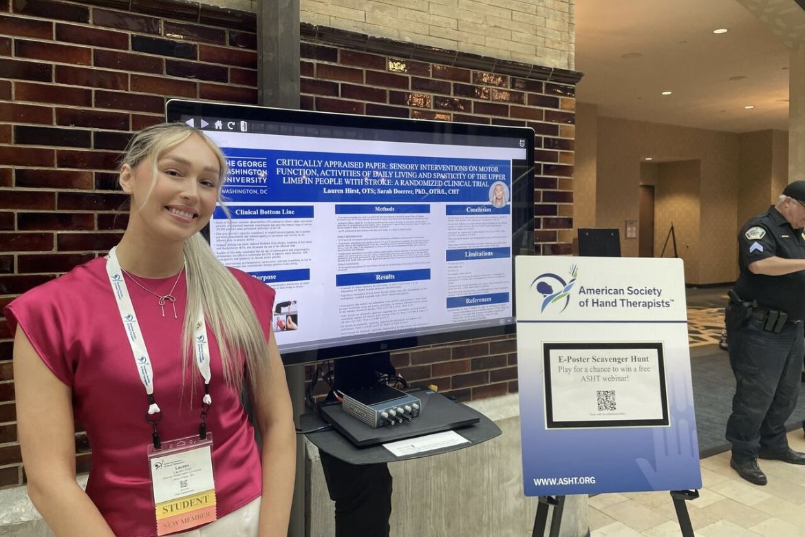 Lauren Hirst Presenting Critically Appraised Paper at ASHT Annual Meeting